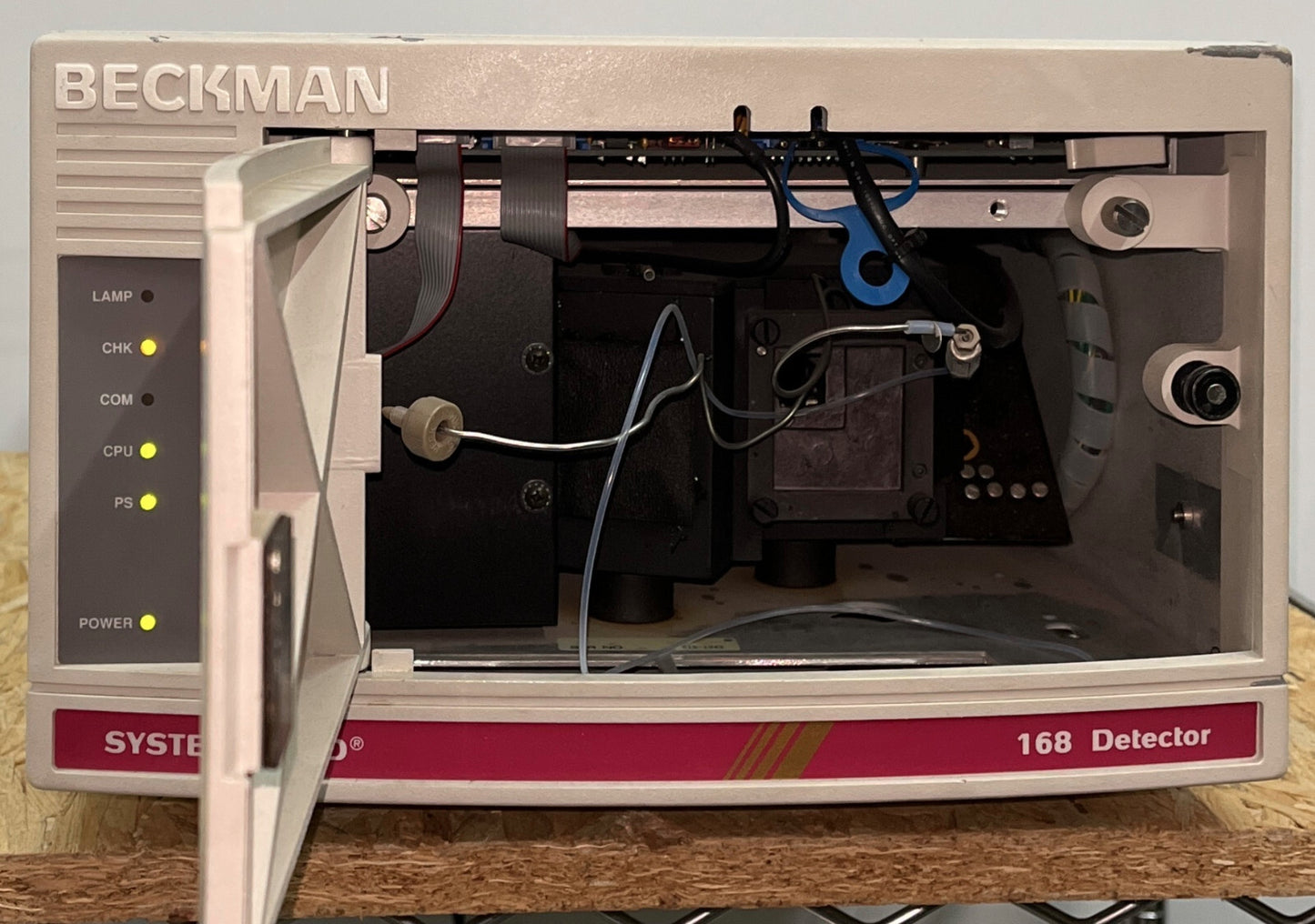 ÉCHANTILLONNEUR AUTOMATIQUE BECKMAN GOLD 507/DÉTECTEUR 168/MODULE SOLVANT 126 LOT DE PIÈCES/RÉPARATION