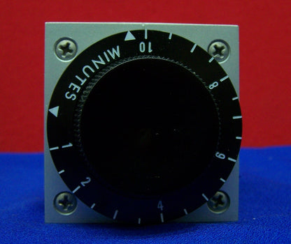 AMERACE ELECTRONIC COMPONENTS AGASTAT 7022MFT TIMING RELAY 1-10 MIN 28VDC