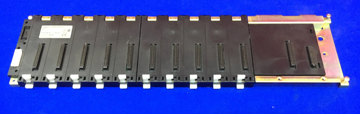 OMRON CORPORATION C200HW-BC101 BASISEINHEIT, ARTIKEL IST GEBRAUCHT