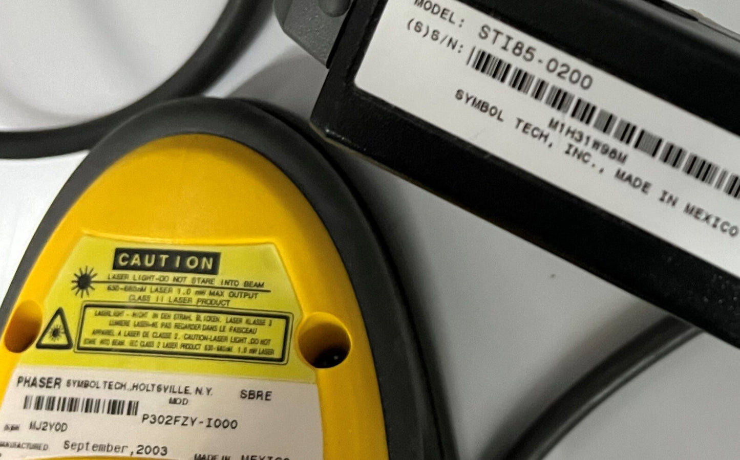 SYMBOL P302FZY-I000 バーコード スキャナー (USB ケーブル付き) ST185-0200 3 個セット