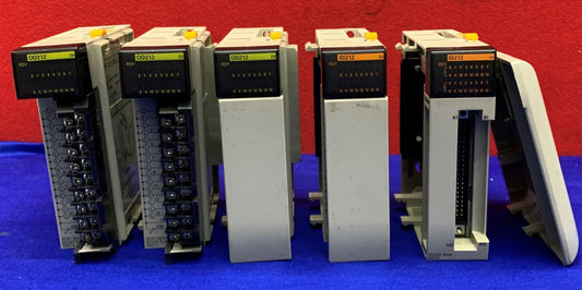 Omron (3) CQM1-OD212 / CQM1-ID213 / CQM1-ID212 PLC Modules Cards Relay