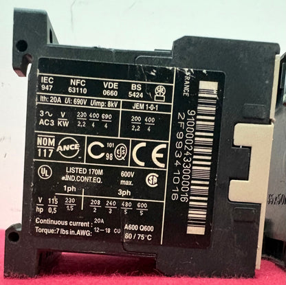 Lot of 2 TELEMECANIQUE CONTACTOR LP4K0910BW3 24V ITEMS ARE USED