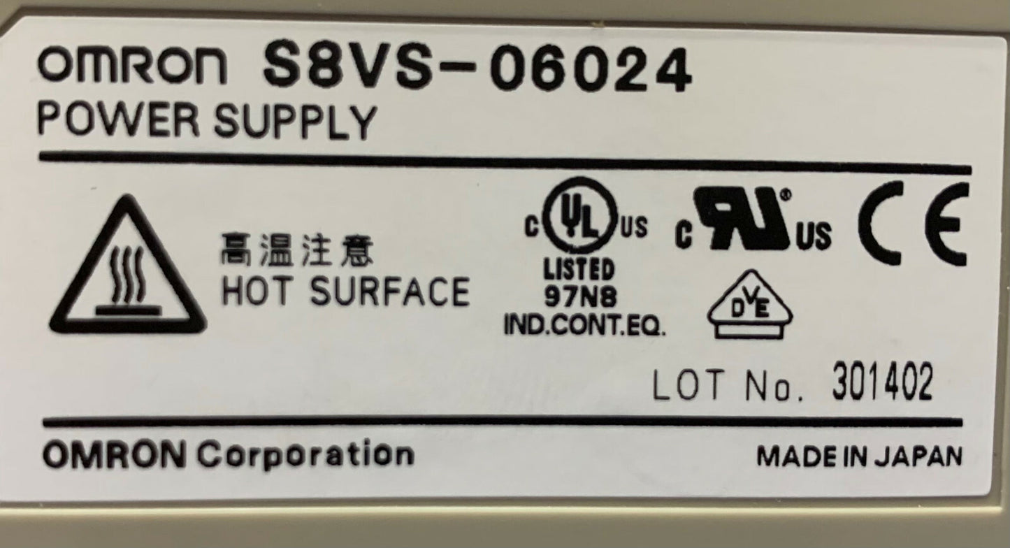 1 Los, Menge 2 - Omron Netzteil S8VS-06024 DC 24 V 2,5 A. Klasse 2