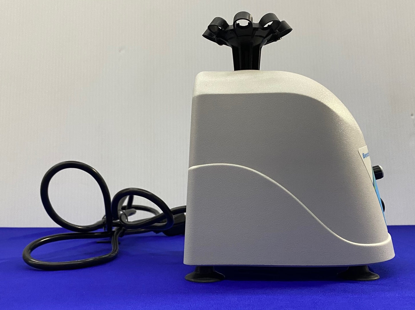 BENCHMARK SCIENTIFIC BV1000 VORTEX MIXER - BEACHTEN SIE DEN STIL DES MISCHKOPFES