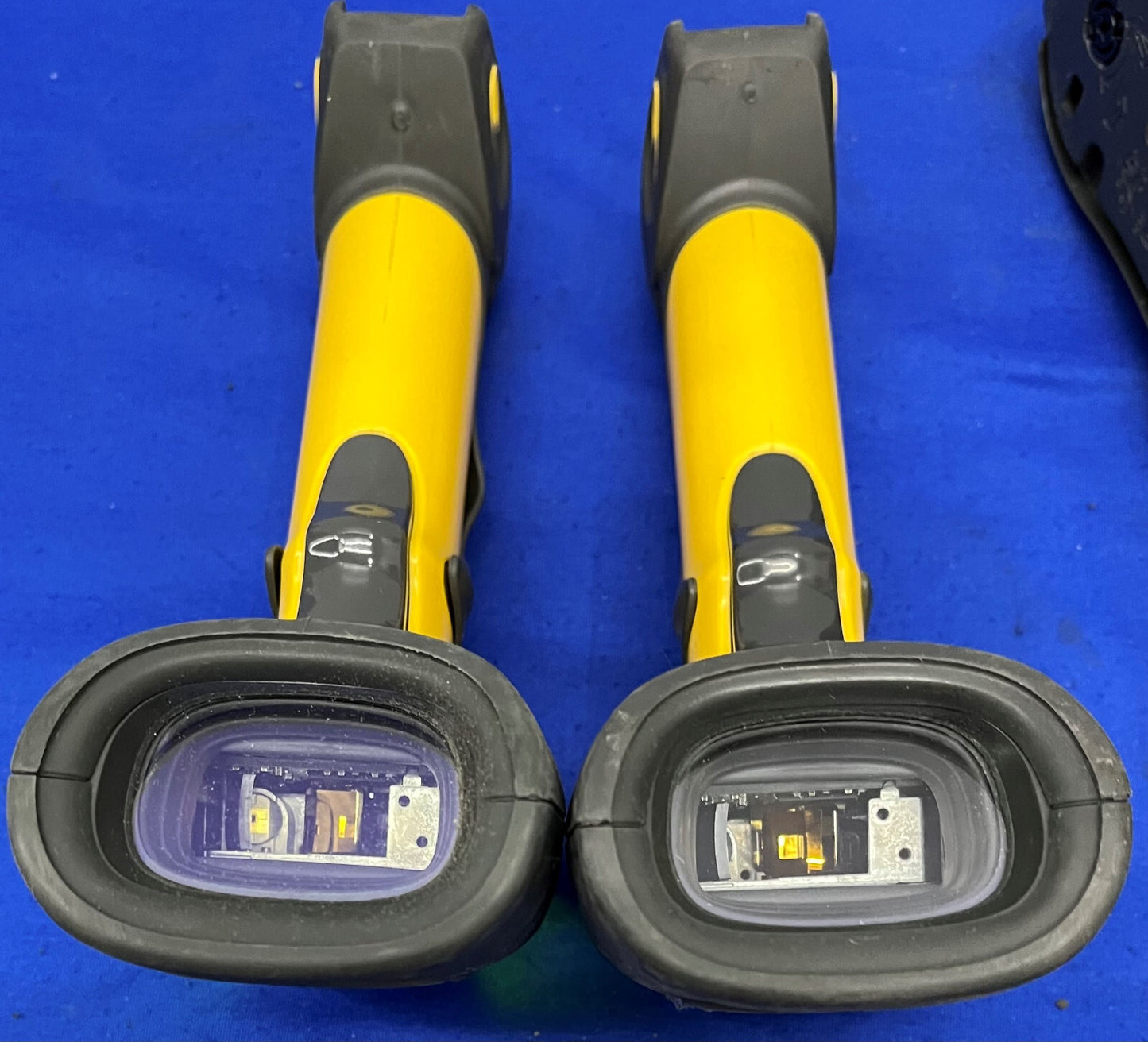 SYMBOL MOTOROLA BARCODE SCANNER LS3578 w/ CHARGING STATION - 1 LOT QTY 2