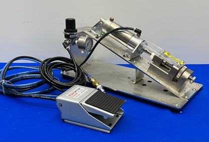 クリーンルームデバイス CRD200 チューブエキスパンダー（ステンレススチールベース＆ペダル付き）