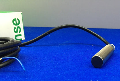 TELEMECANIQUE SCHNEIDER ELECTRIC OsiSENSE XS612B1PAL2 / 014573 PROXIMITY SWITCH
