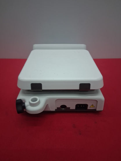 Fisher Scientific Isotemp SP88857200 Digital Stirring Hotplate 7x7 Tested Works