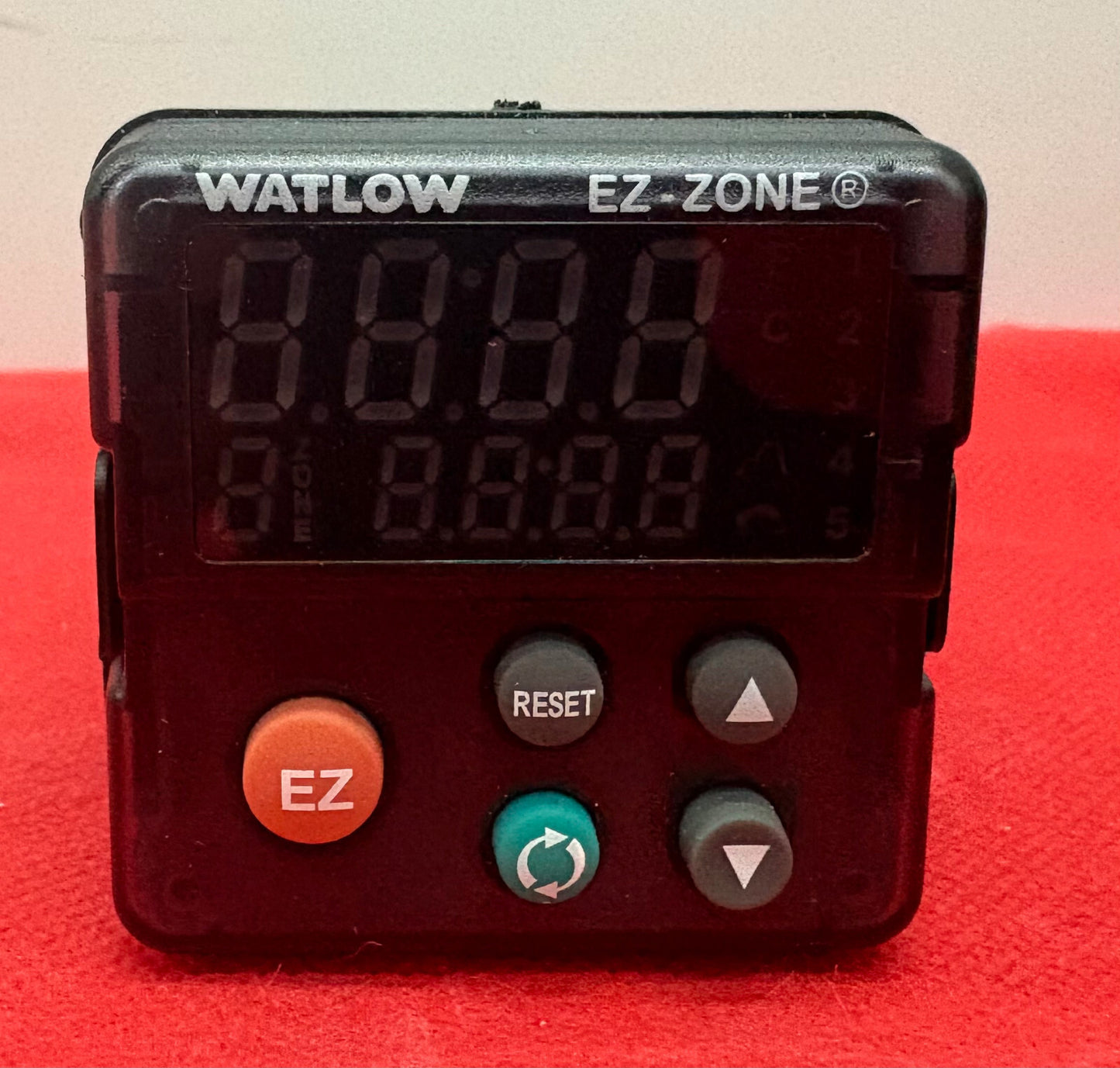 WATLOW EZ-ZONE® PM6C3CC-1LCJAAA CONTROLLER ITEM: 1390-4948