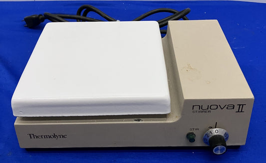 THERMOLYNE NUOVA II / S18525STIRRER PLATE ITEM IS USED TESTED WORKS 7" X 7"