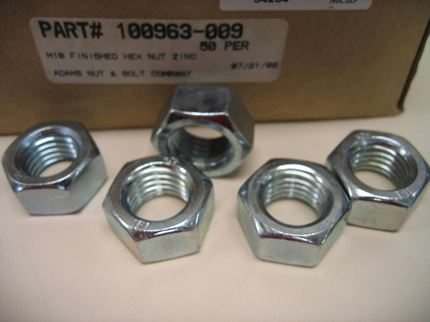 ADAM'S NUT & BOLT M10 METRIC BOX QTY 50 HEX NUT ZINC NIB Part# 100963-009