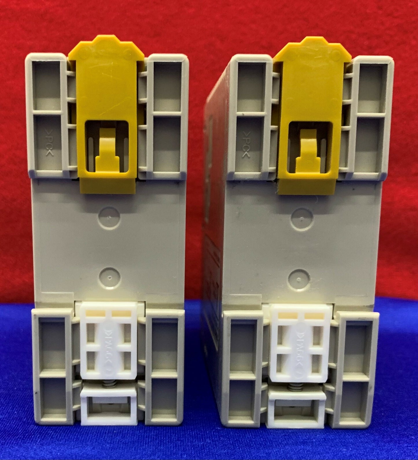 1 ロット数量 2 - オムロン電源 S8VS-06024 DC 24V 2.5A。クラス 2