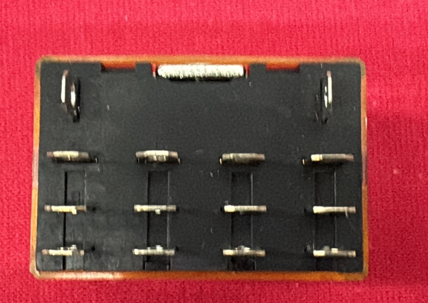 IDEC RH4B-UL DC24V CUBE RELAY - 1 PACKAGE OF QTY 10 RELAYS