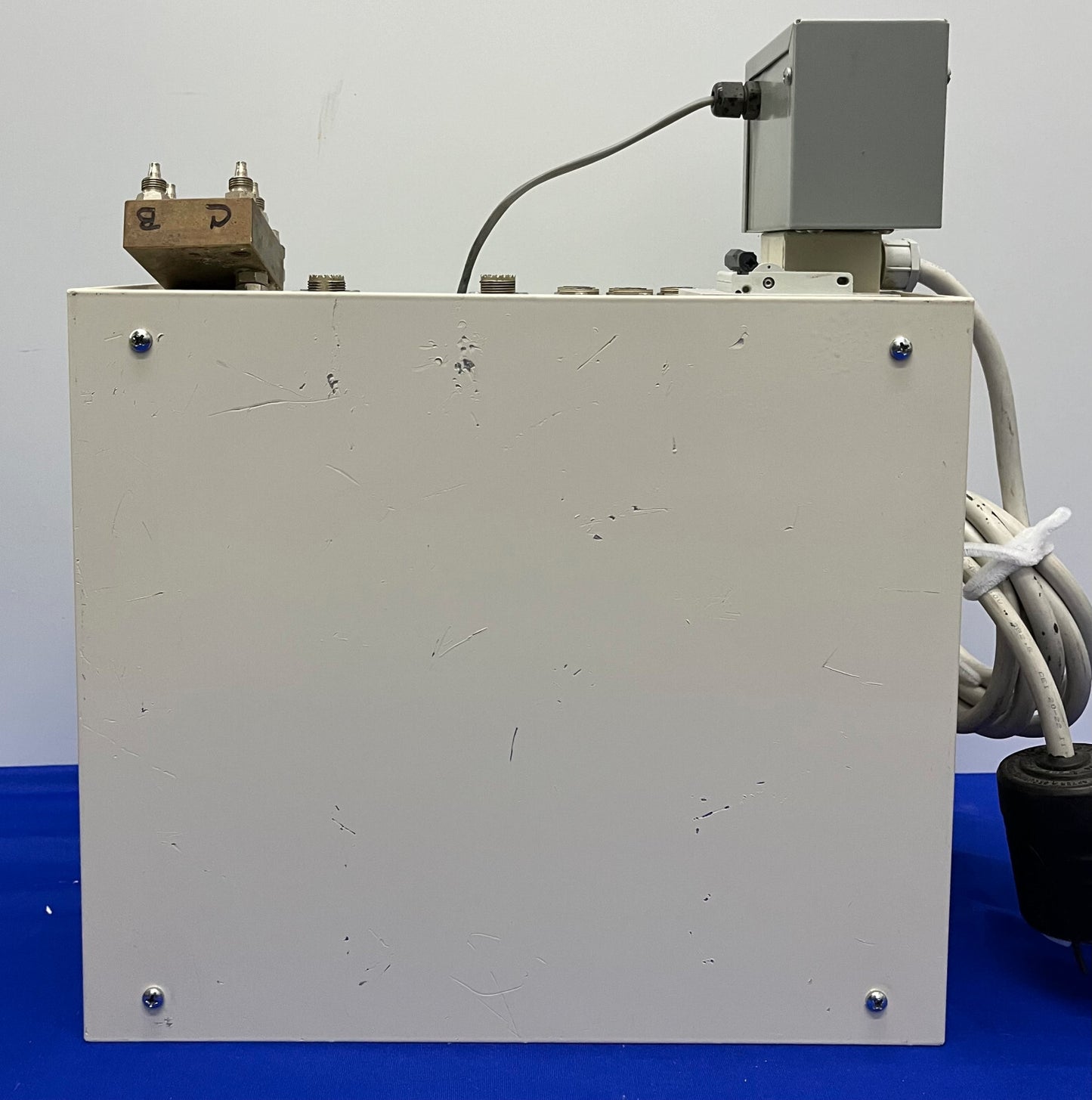 SEIT Festkörper-Induktionsheizsystem Modell Minimax 220-230 für Teile/Reparatur