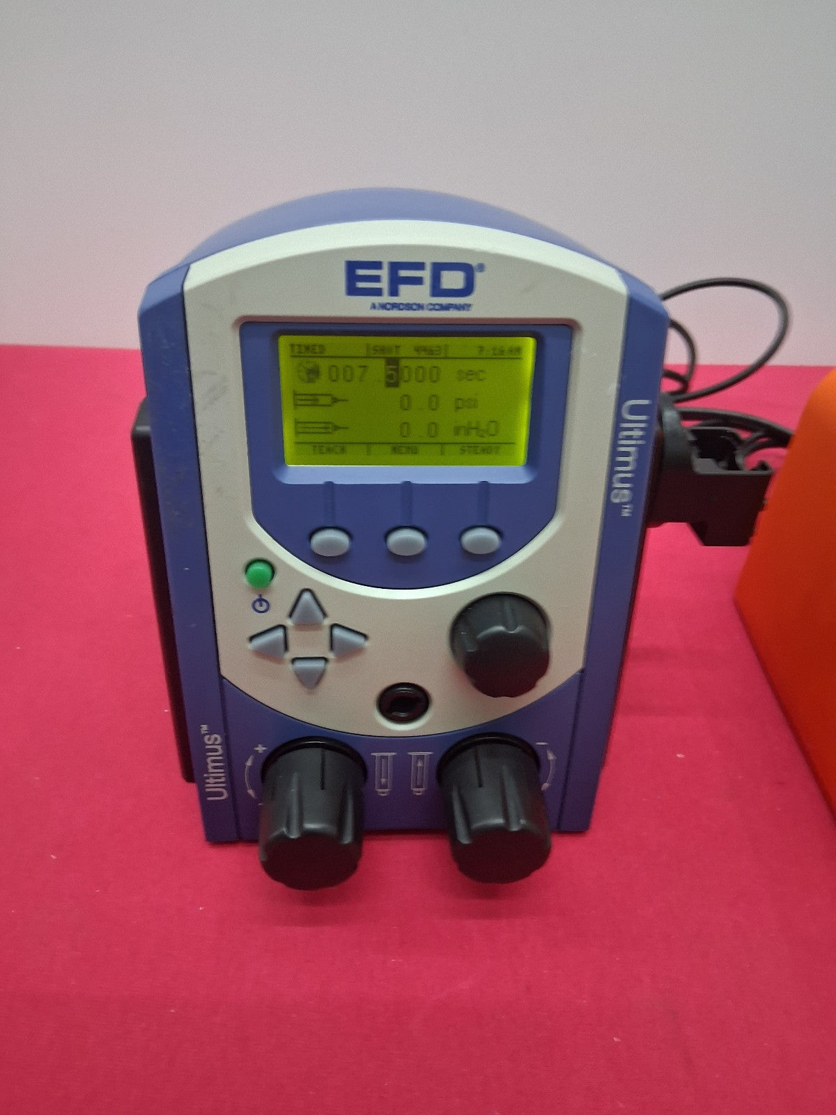 NORDSON ULTIMUS ULTRA 2415 7002003 EFD DISPENSER ADHESIVE FLUID DISPENSER TESTED