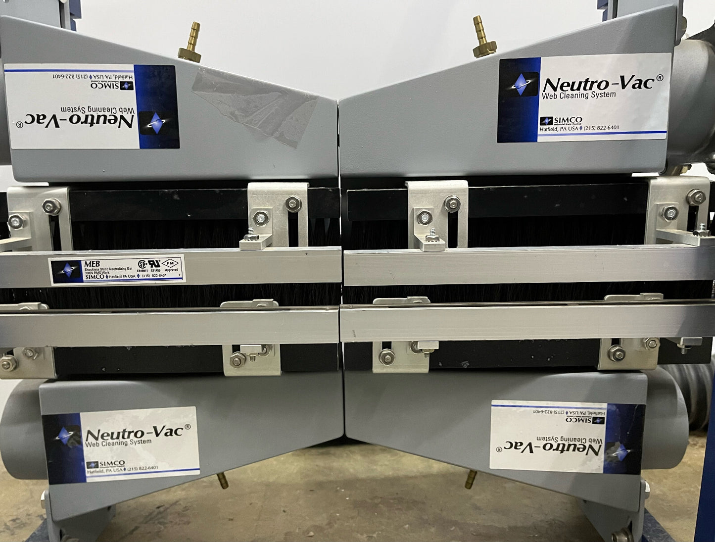 SISTEMA DE LIMPIEZA DE BANDA NEUTRO-VAC DE 12" CON CONTROL ESTÁTICO DE SIMCO - PIEZAS/REPARACIÓN