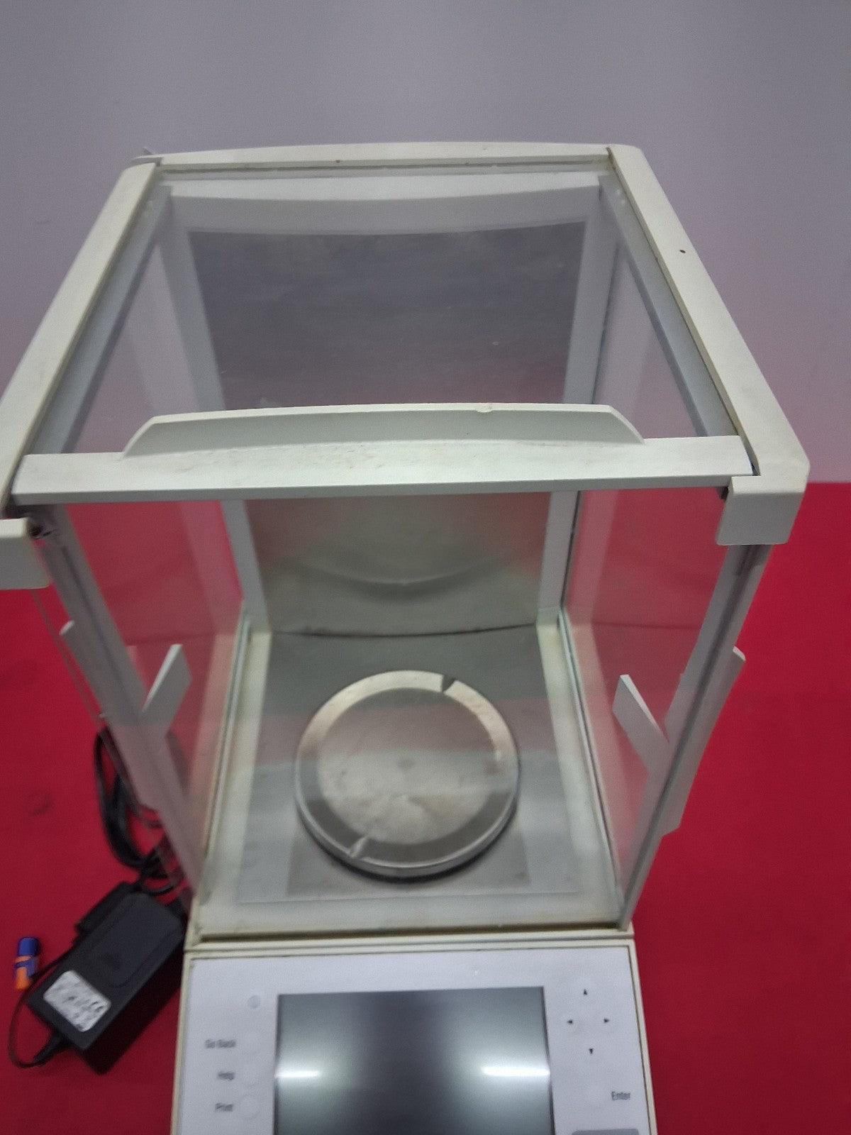 Ohaus Voyager V14130 Analytical Precision Balance Scale Max Capacity 410g