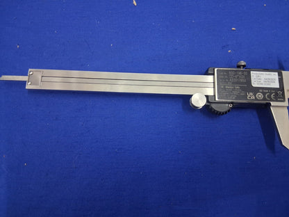 Mitutoyo 500-196-30 CD-6" ASX Digimatic Digital Caliper 6 inch With Case