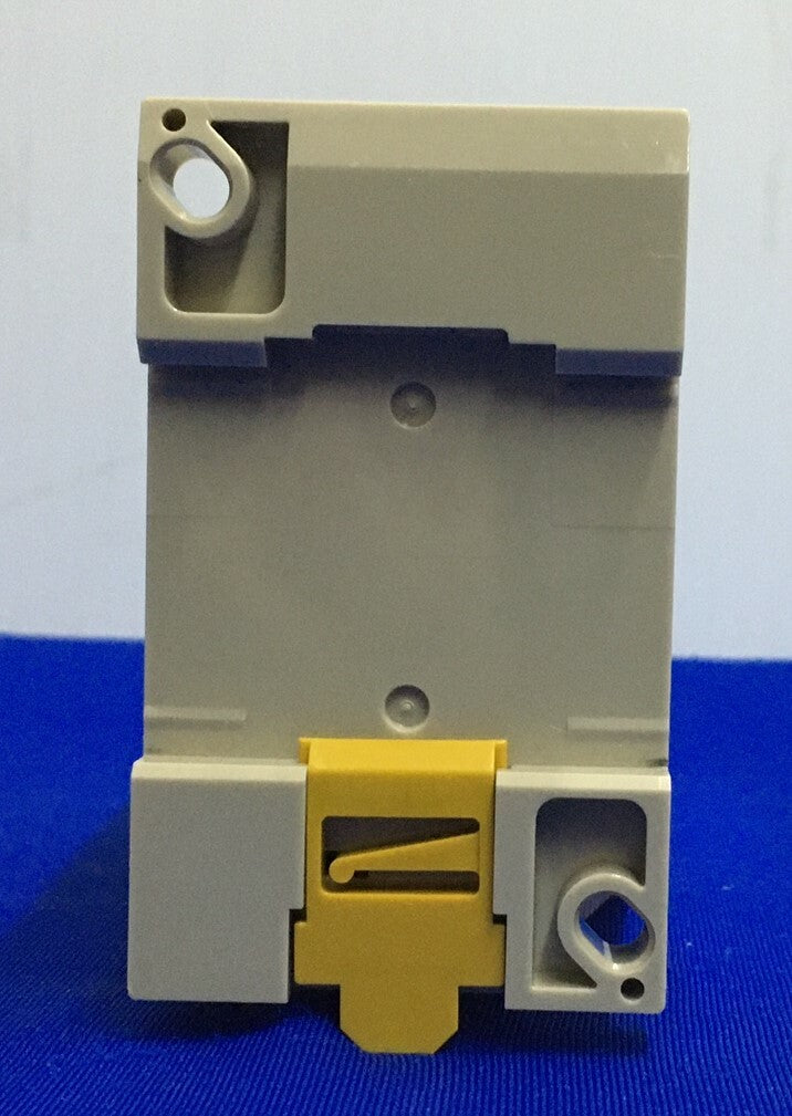 OMRON S82K-01512 VOEDING