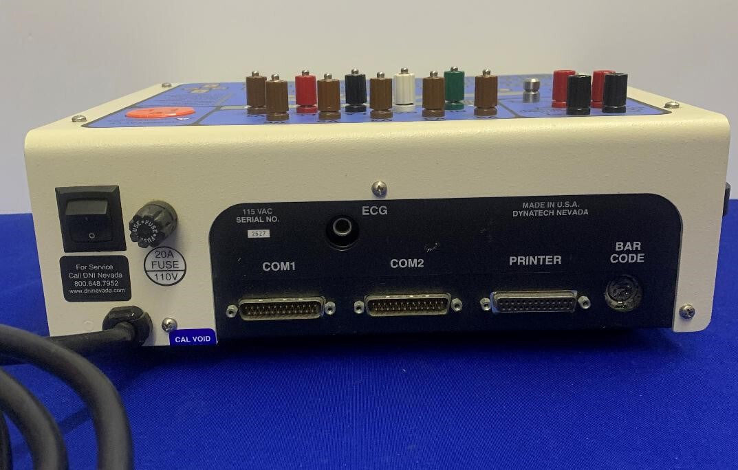 DNI NEVADA MEDTESTER 5000, GEBROKEN VOORSCHERM GETEST OM ALLEEN OP TE STARTEN