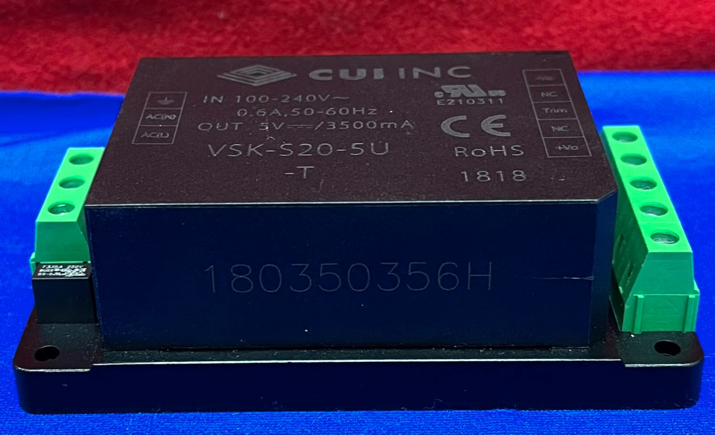 MÓDULO DE POTENCIA CONVERTIDOR CA/CC CUI VSK-S20-5U-T - ENTRADA 100-240 V - SALIDA 5 V/3500 mA