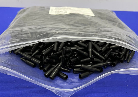 CAPLUGS BLACK PVC PLASTIC HEZ-240-12/ PLRU CAP (PACK OF 800) NEW OPEN BOX