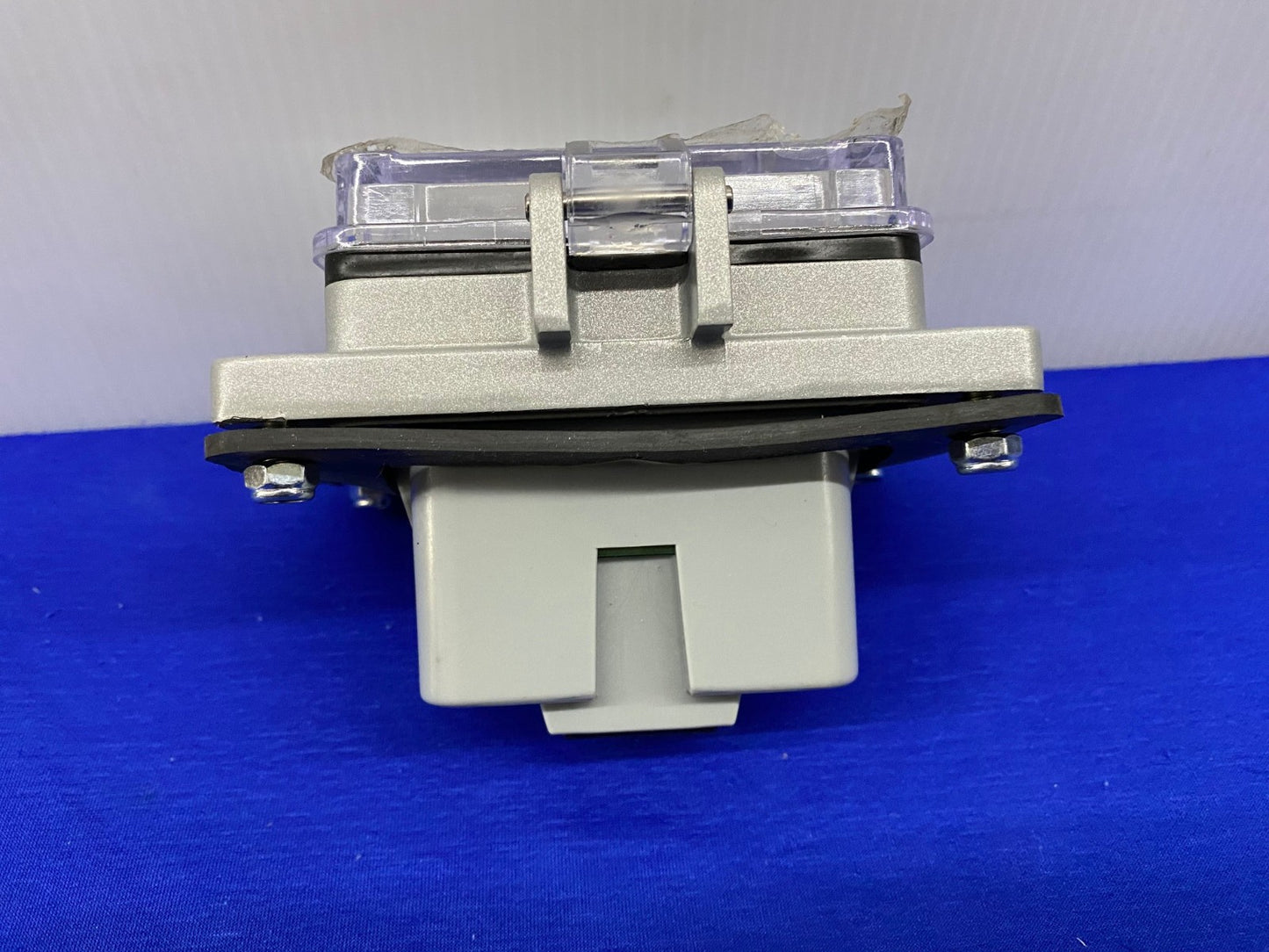 GRACE PORT ® JR AUTOMATION P-R2-K3RF0-U206 GFCI INSIDE - OUTLET® 120VAC 5A(MAX)