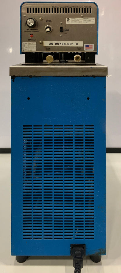 RECIRCULADOR DE BAÑO CALENTADO POLYSTAT 12101-10 DE COLE-PARMER. ENCENDIDO SOLO PARA PRUEBAS