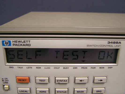 UNIDAD DE CONTROL/CONMUTADOR HP 3488A: CONMUTACIÓN DE SEÑAL DE CC DE 26,5 GHZ NÚMERO DE SERIE 2240A01708