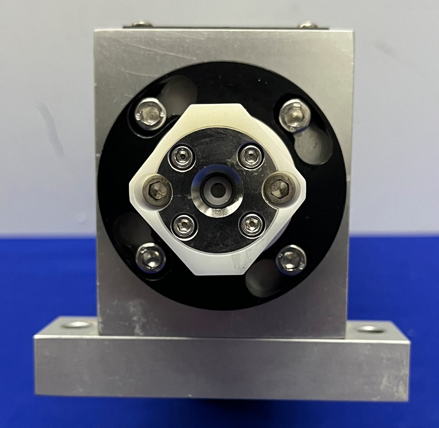 IVEK DS2000-40-3A LINEAR ACTUATOR 3AMP MICRO PUMP -  FOR PARTS/REPAIR