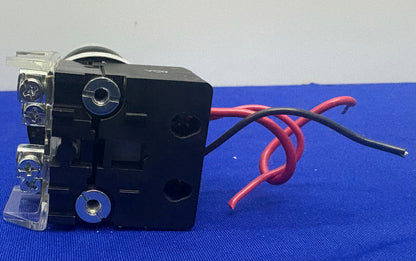 Allen Bradley 800H-QPTH2M SER D LED PILOT LIGHT HAZ LOC PUSH BUTTON & 800TC-N374