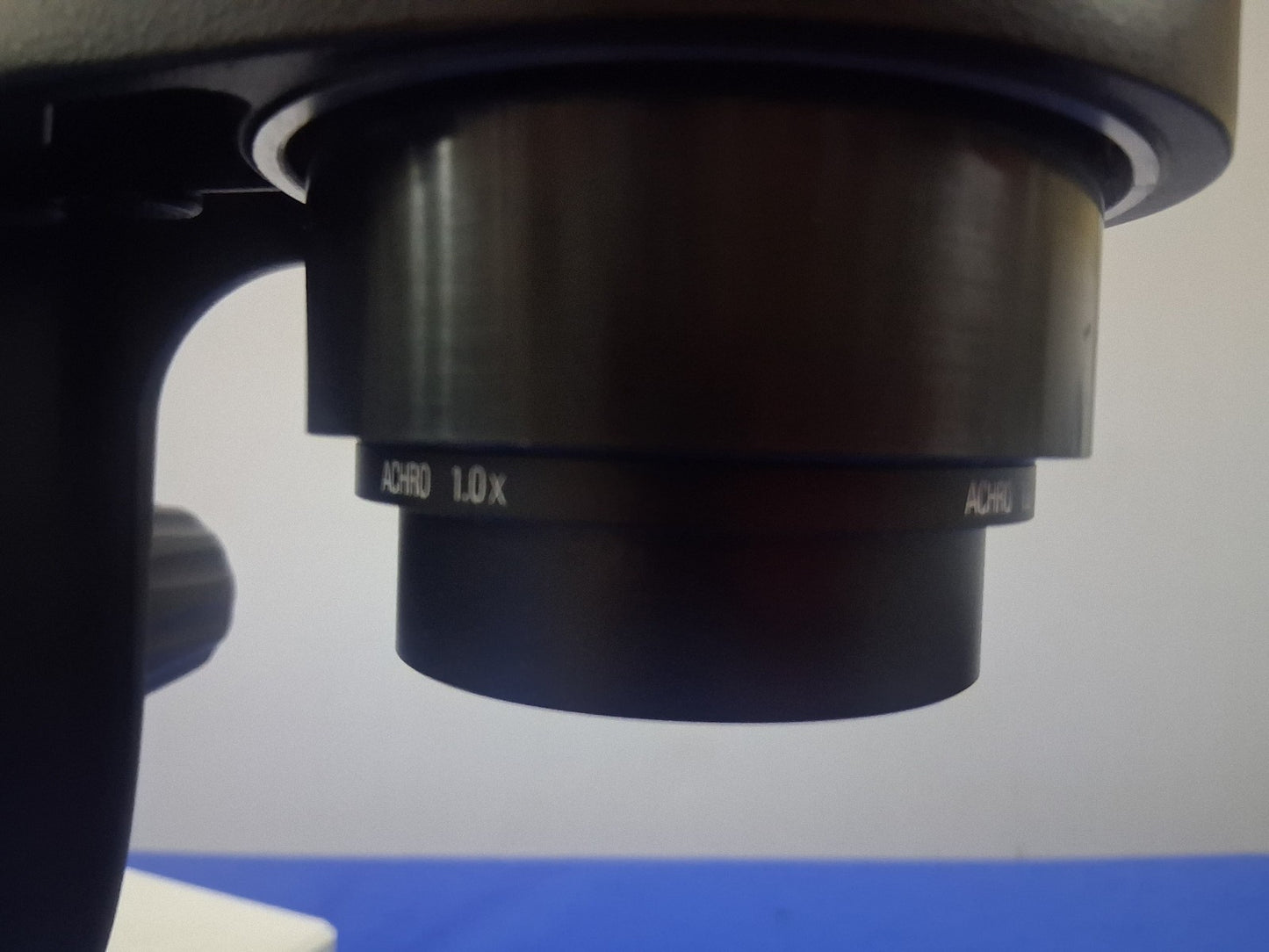 LEICA M80 STEREO ZOOM 7.5- 60X MAGNIFICATION BOOM STAND LED RING LIGHT ACHRO 1.0