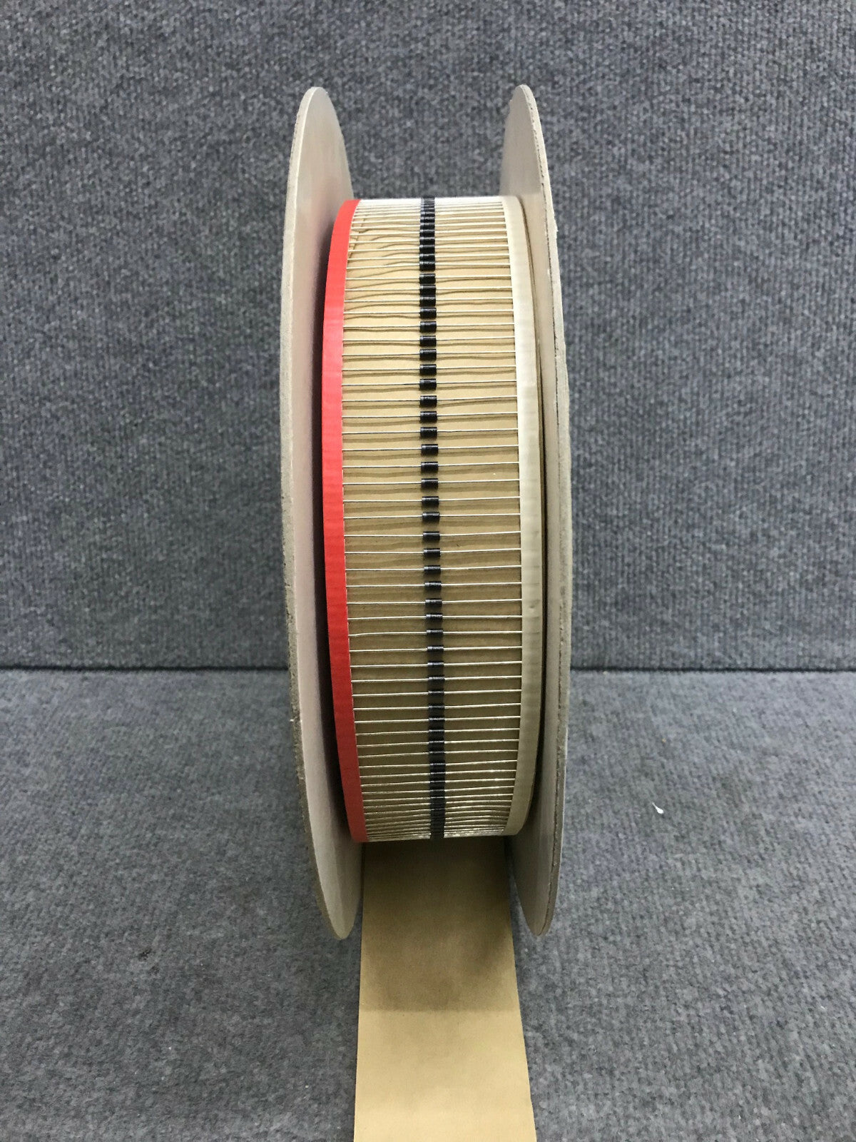 ダイオード MUR160-T / 704790961 ダイオード 汎用 600V 1A DO4 約 3000 個