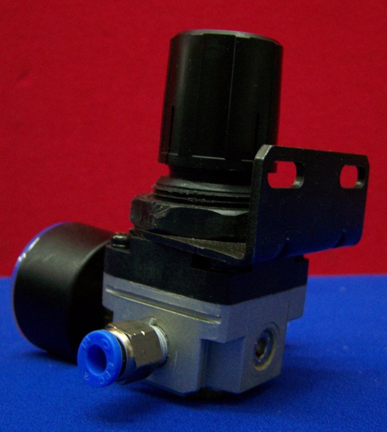 SMC NAR2000-N01 0-160PSI,0-11 KGF/CM2 PNEUMATISCHE REGELAAR DRUKMETER