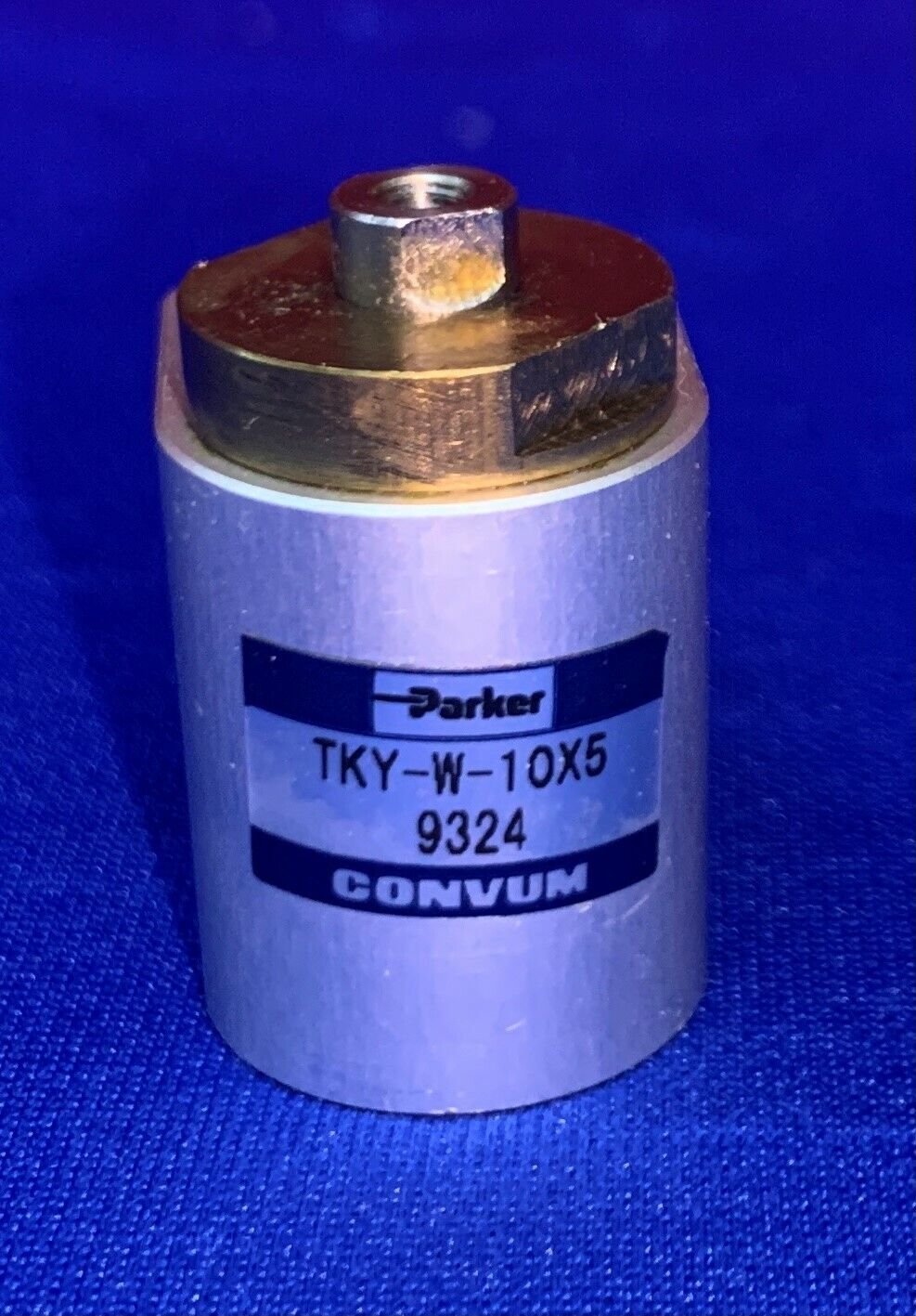 PARKER CONVUM TKY-W-10X5 9324 CYLINDER DOUBLE ACTING BARB CONNECTOR.