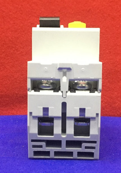 Allen-Bradley Allen Bradley AB 1492-RCD2A16 A / 1492RCD2A16 INTERRUTTORE AUTOMATICO 