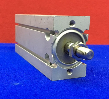 SMC CDU25-60D FREI MONTIERTER ZYLINDER, MAX. DRUCK 0,7 MPa