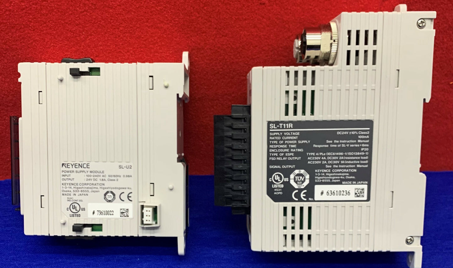 Terminale relè di controllo di sicurezza Keyence SL-T11R e alimentatore SL-U2 24 V CC