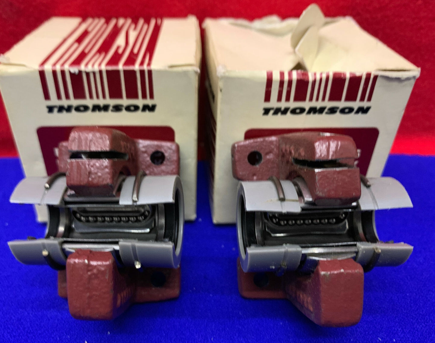 QTY 2 - BOCCOLE A SFERA THOMSON PB-8-A CUSCINI A SOSPENSIONE