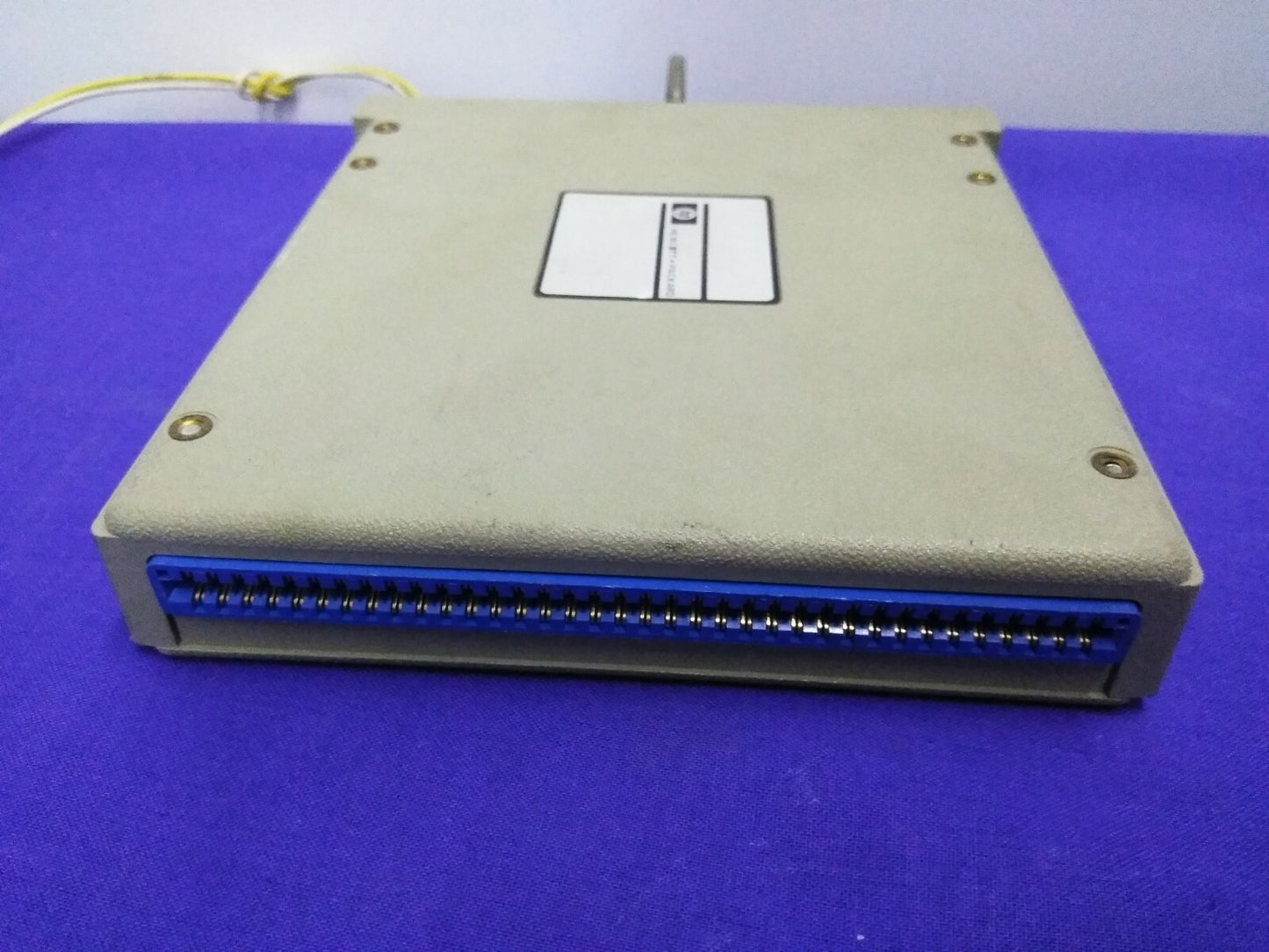 HP 8-kanaals AC-actuator / De 44431A 8-kanaals HV-actuatormodule is OPTIONEEL 