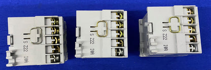 Allen Bradley AB M220 700DC-M220* SER A CONTACTOR - 1 LOT QTY 3