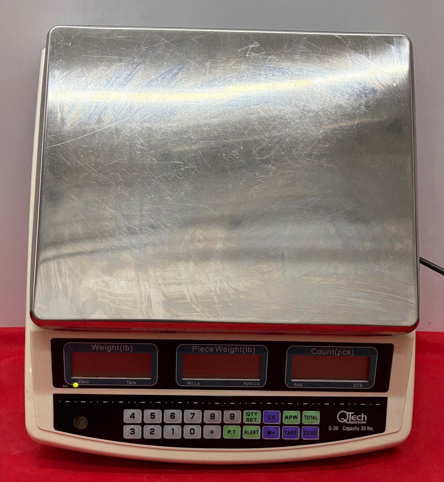 QTECH ELECTRONIC DIGITAL COUNTING SCALE G-30 (30lbs 13.6kg) 110V / 60Hz