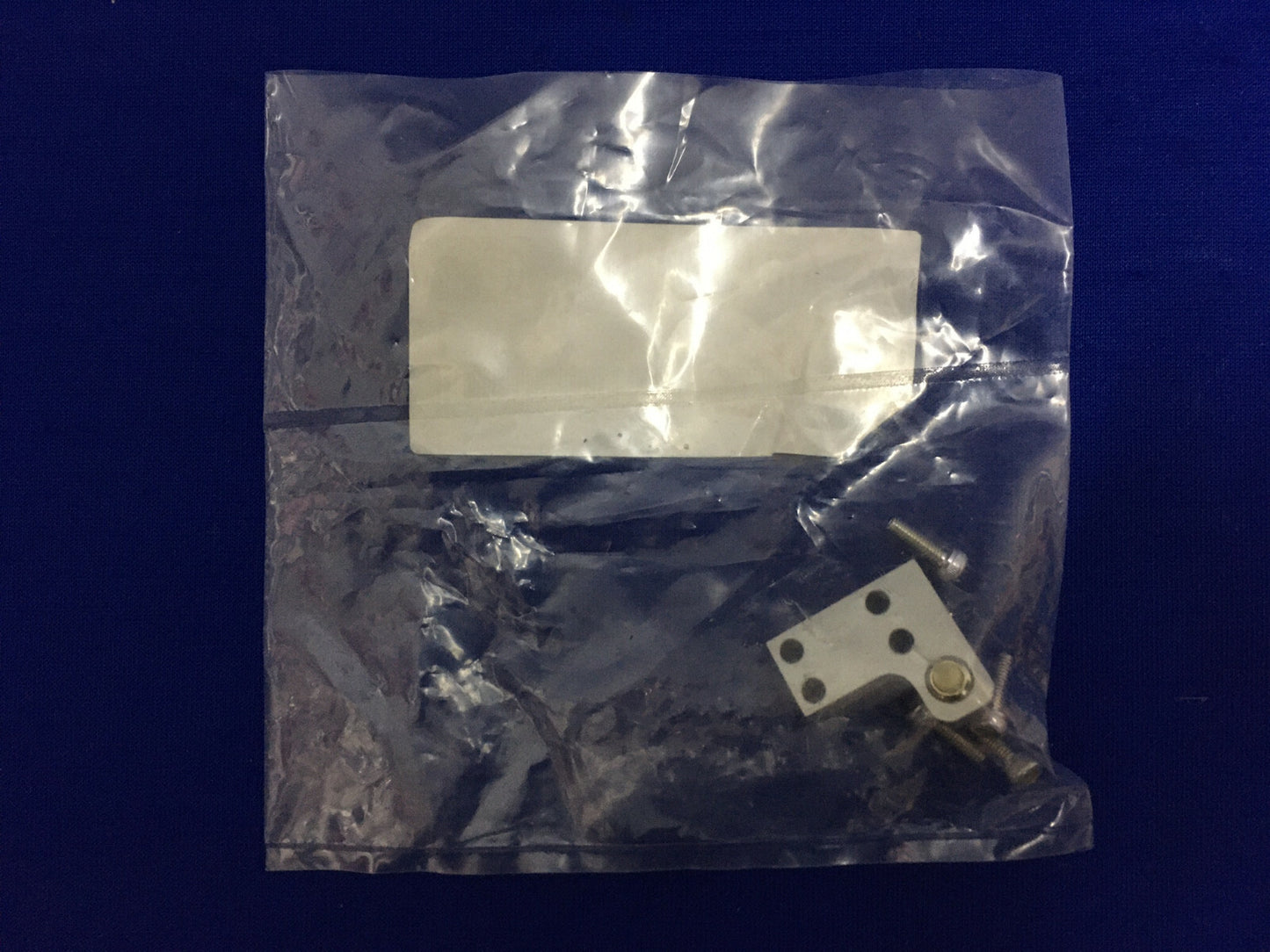 AJUSTE DE RETRÁCTIL DEL CILINDRO GUIADO MXS-AT6 DE SMC