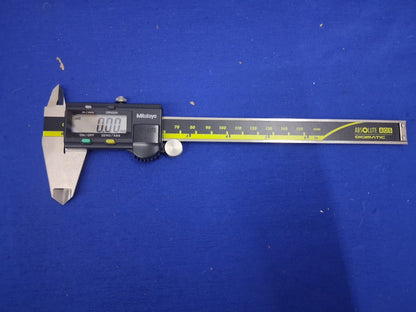 Mitutoyo 500-196-30 CD-6" ASX Digimatic Digital Caliper 6 inch With Case