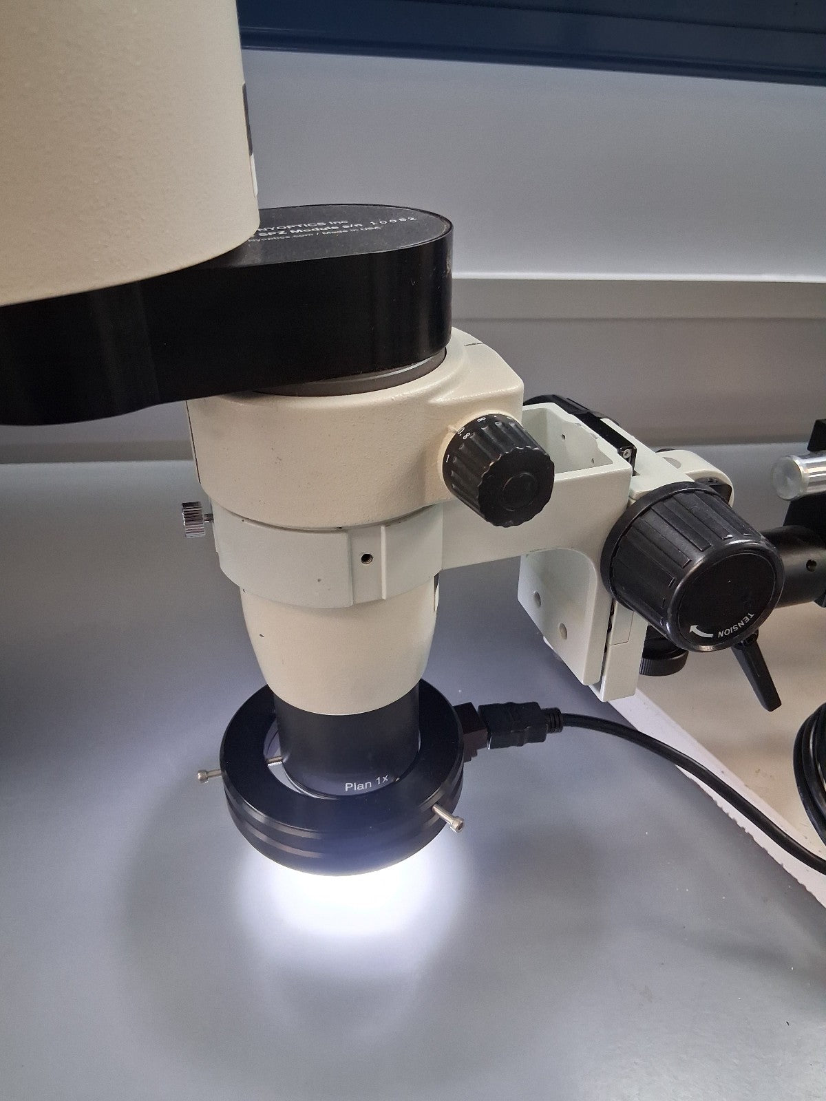 NYOPTICS INC ERGO SPZ MODULE 8-80X ERGONOMIC MICROSCOPE DUAL ARM BOOM STAND LED