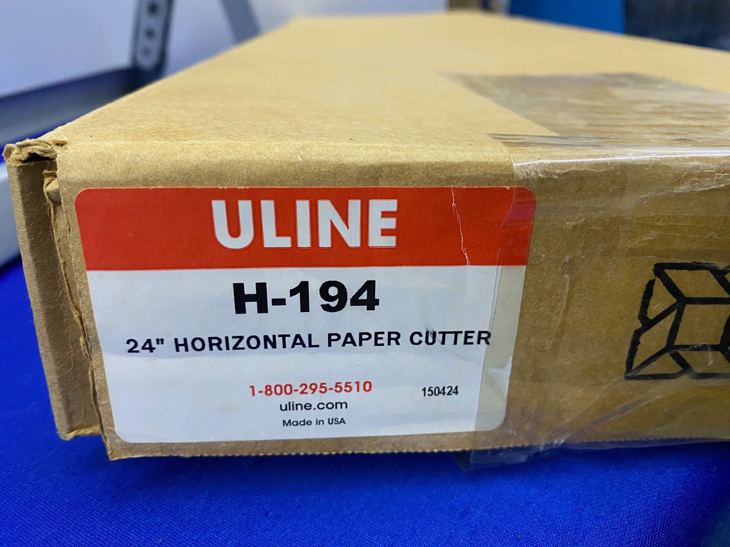 ULINE H-194 24" HORIZONTAL ROLL PAPER CUTTER