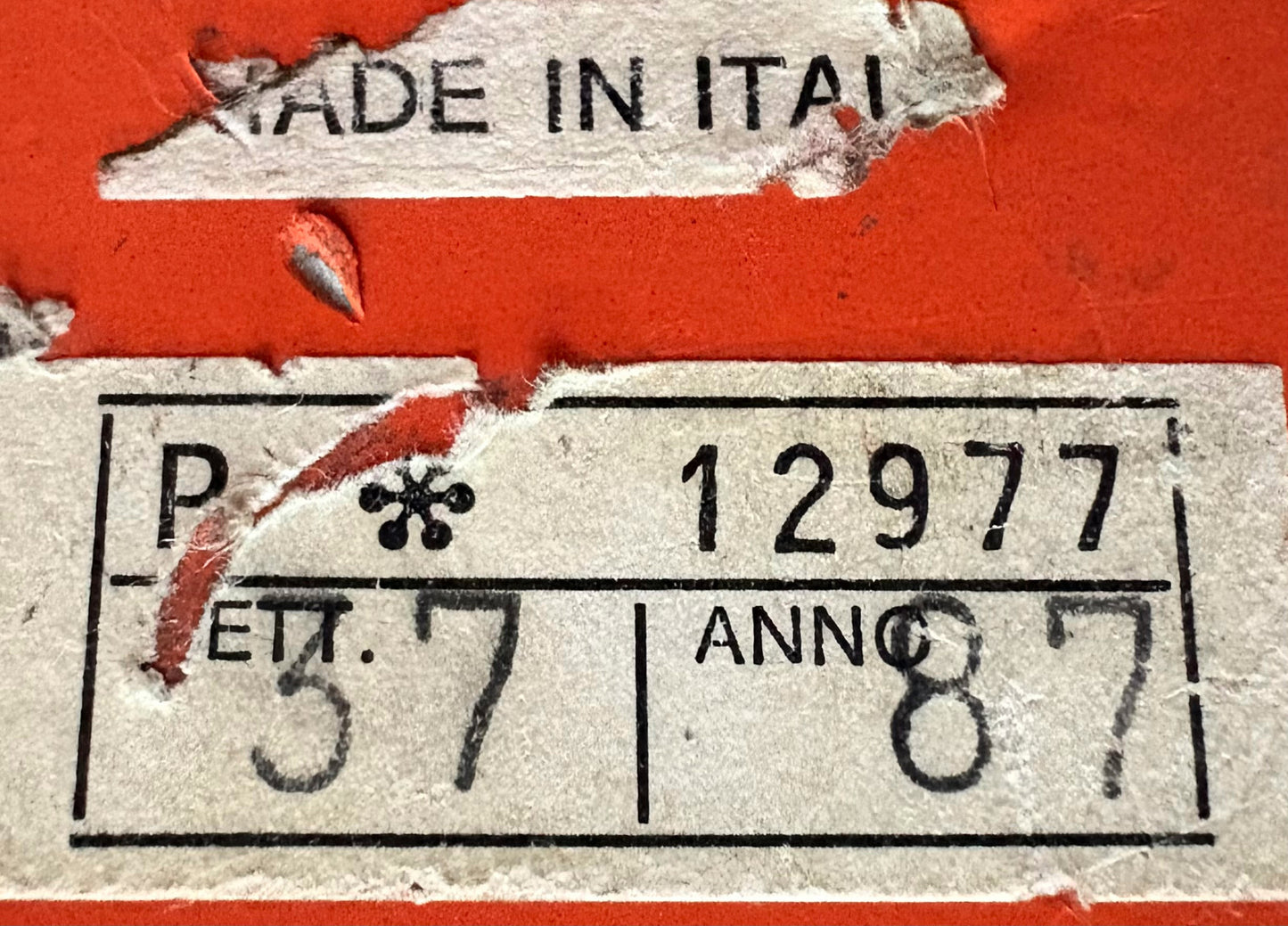 CO METERING DIAPHRAGM & CHECK VALVES SOLENOID PUMP - FOR PARTS/REPAIR
