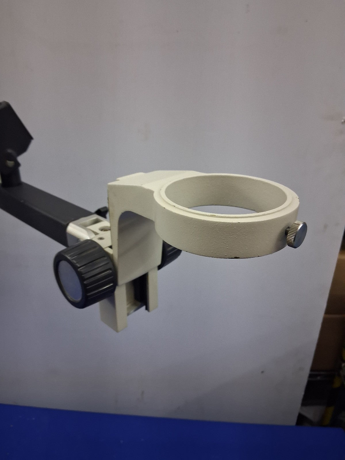 LEICA  STEREO MICROSCOPE BOOM STAND ARM FLEX ARTICULATING ARM 10450495 E ARM