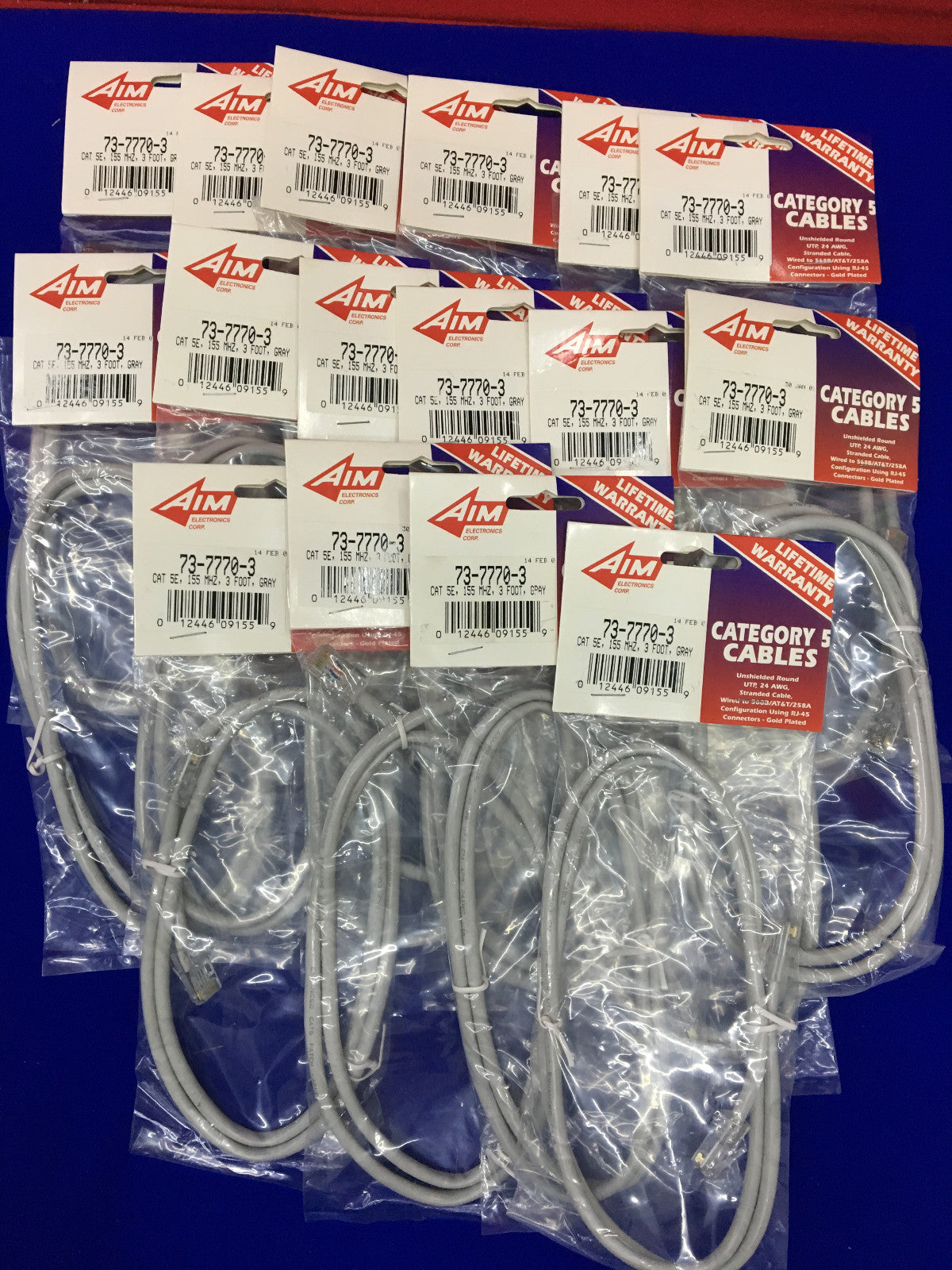 QTY 16 - AIM ELECTRONICS 73-7770-3 CAVI CATEGORIA 5 CAT 5E 155 MHZ 3 PIEDI GRIGIO