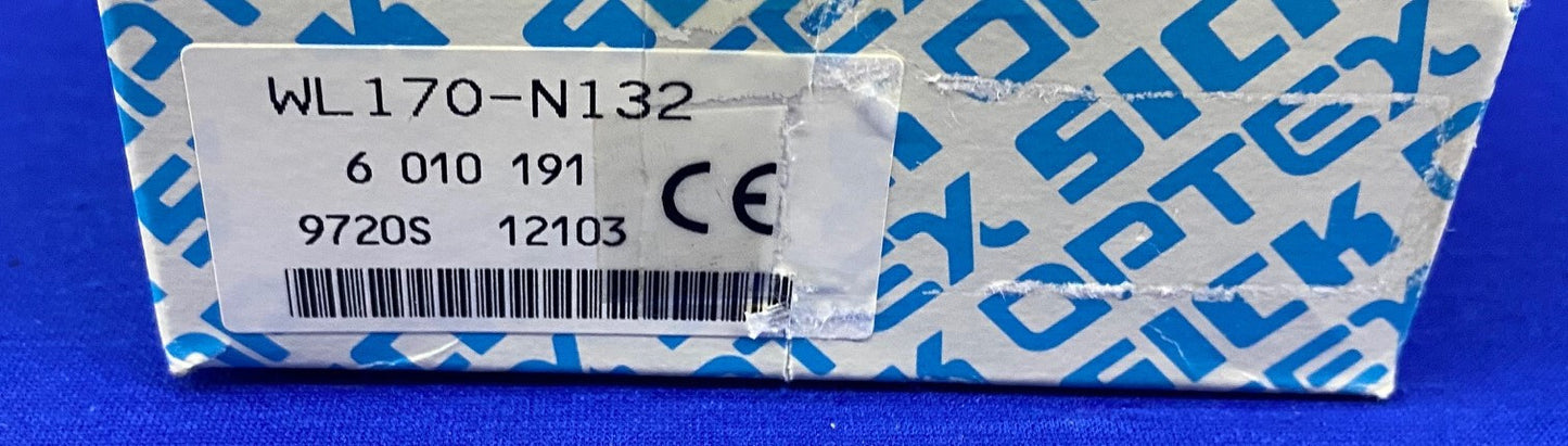 SICK WL170-N132 WL170N132 リフレクタおよびハードウェア付き反射光電スイッチ